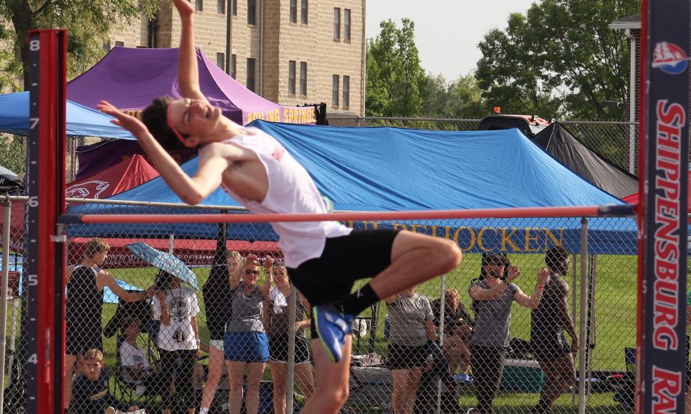 The Bigger the Meet, the Higher Noah Gunderson Jumps and the Shinier ...